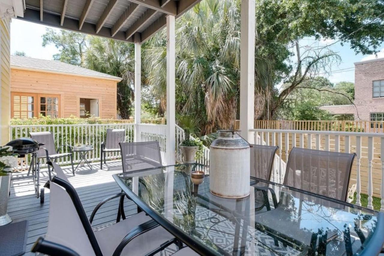 111 Waldburg Street Beautifully Renovated Historic 5 Bedroom 5 Bath Savannah Exterior photo